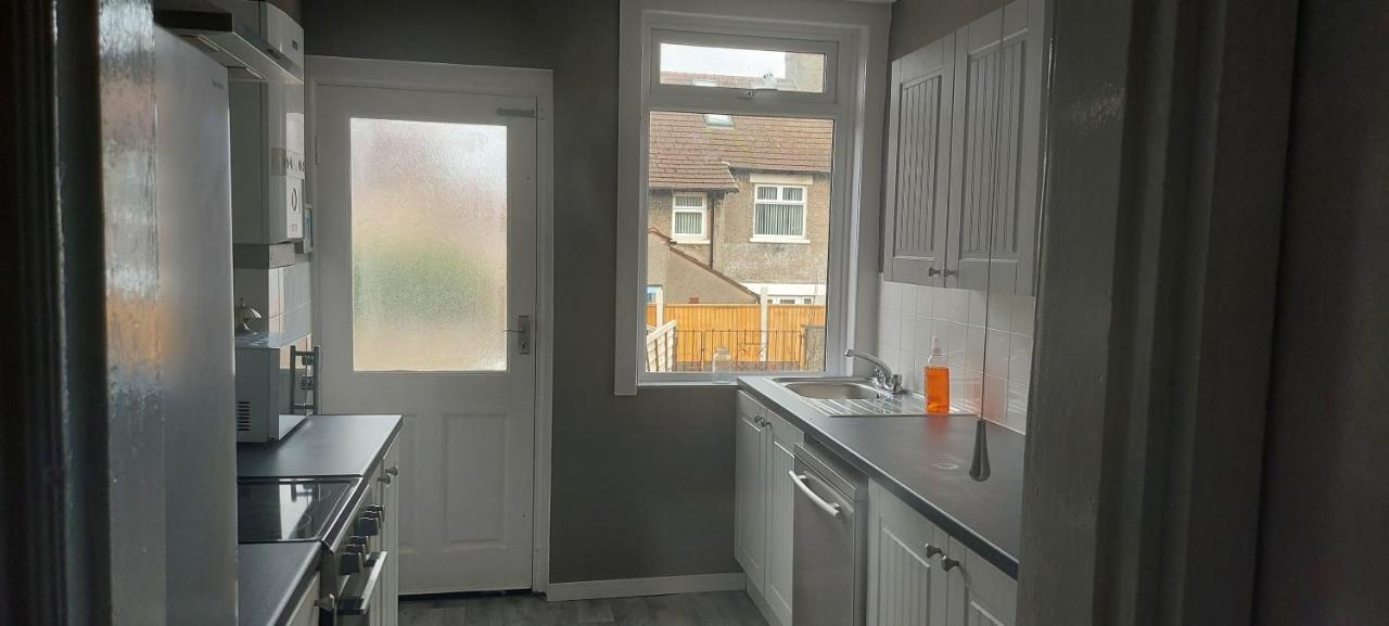 Three Bedroomed House In Morecambe Eksteriør billede