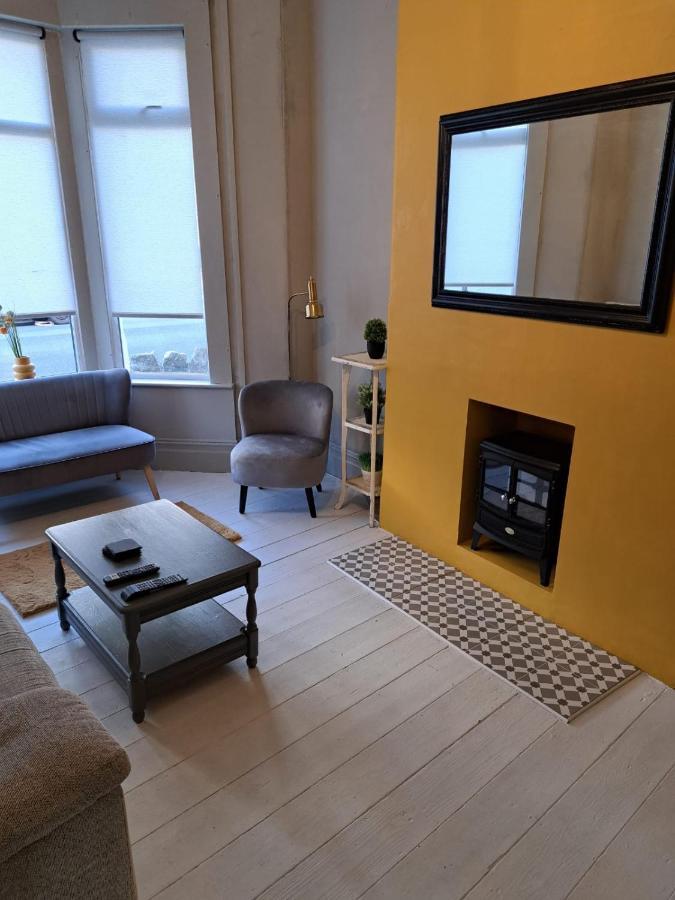 Three Bedroomed House In Morecambe Eksteriør billede